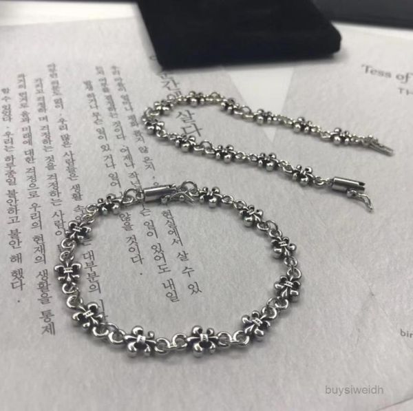 designer ch bracelet chrome scout flower cross old fashion personality letter couple hearts hand chain lover gifts classic luxury 9095538, Black
designer ch bracelet chrome scout flower cross old fashion personality letter couple hearts hand chain lover gifts classic luxury 9095538, Black