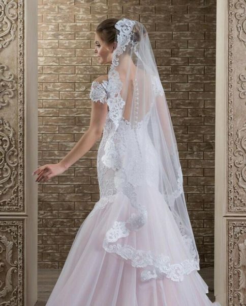 fingertip length wedding veils bridal accessories dropveil lace appliques bride 1t white ivory veils with comb5706965, Black
fingertip length wedding veils bridal accessories dropveil lace appliques bride 1t white ivory veils with comb5706965, Black