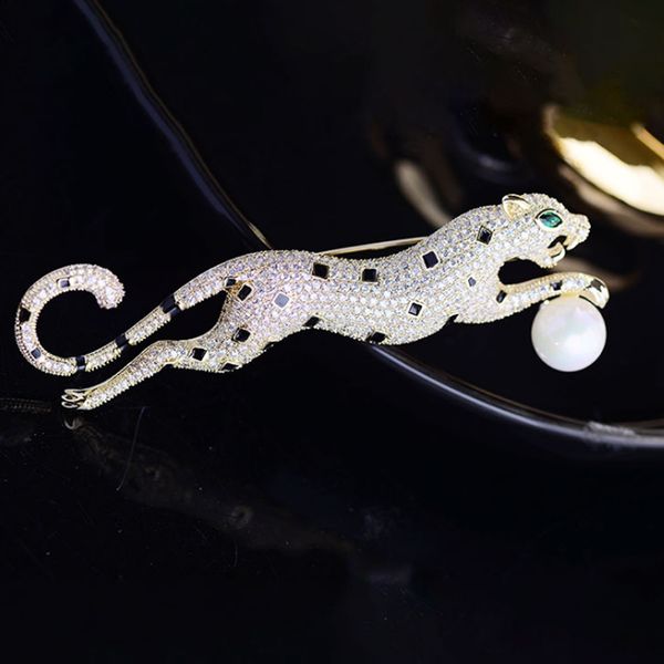 pins brooches zlxgirl luxury brand men brooches jewelry full cubic zircon copper animal pin brooch leopard scarf pins bijoux 230718, Gray
pins brooches zlxgirl luxury brand men brooches jewelry full cubic zircon copper animal pin brooch leopard scarf pins bijoux 230718, Gray