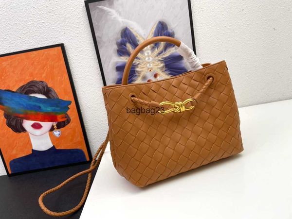 bottegaz bag shoulder designer venetas crossbody 2023 bags bag andiamo versatile girl ladies woven one knitting totes women's leather h
bottegaz bag shoulder designer venetas crossbody 2023 bags bag andiamo versatile girl ladies woven one knitting totes women's leather h