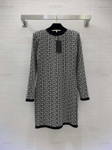 women designer clothing slim fit elastic knit lady dresses long sleeved girl skirt size s-l fashion classic maze print dress july14, Black;gray
women designer clothing slim fit elastic knit lady dresses long sleeved girl skirt size s-l fashion classic maze print dress july14, Black;gray