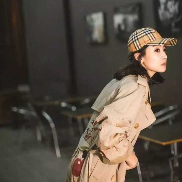 ball caps burbreryss hat duck hat womens fashionable and versatile. korean version of the same classic khaki lattice casual street for men, Blue;gray
ball caps burbreryss hat duck hat womens fashionable and versatile. korean version of the same classic khaki lattice casual street for men, Blue;gray