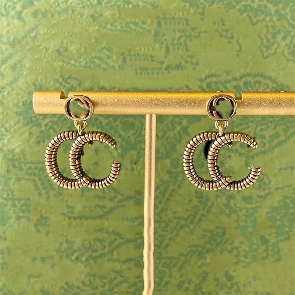 double letter g brand stud earrings colorful diamond brass material ggity big hoop earring women's wedding party designer jewelry 10449, Golden;silver
double letter g brand stud earrings colorful diamond brass material ggity big hoop earring women's wedding party designer jewelry 10449, Golden;silver