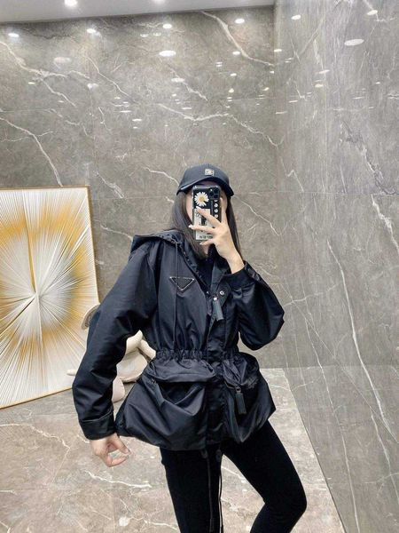 spring and summer ladies hooded waist waist shirt coat, waist tie slimming, nylon fabric soft and comfortable, slim version of leisure fashi, Black;brown
spring and summer ladies hooded waist waist shirt coat, waist tie slimming, nylon fabric soft and comfortable, slim version of leisure fashi, Black;brown
