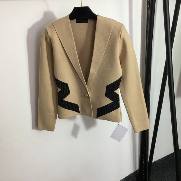 ladies elegant sweater coats v neck knit jacket 3 colors long sleeve coat personality charm girls jacket outerwear, Black
ladies elegant sweater coats v neck knit jacket 3 colors long sleeve coat personality charm girls jacket outerwear, Black
