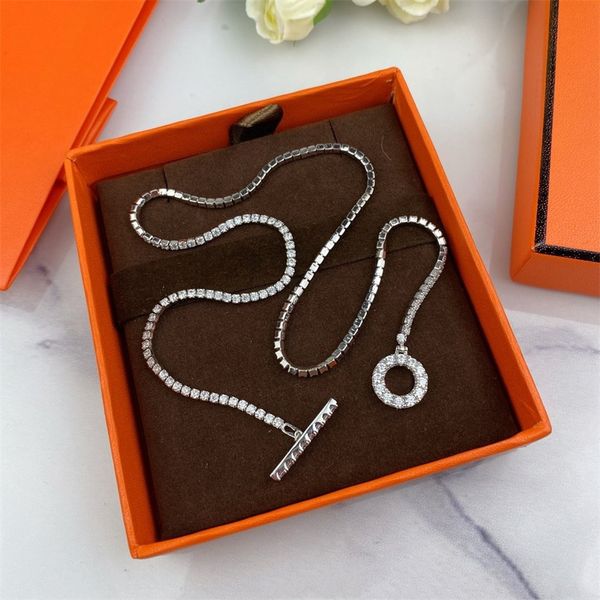 brand pendant necklace luxury designer necklace pendant choke loop chain women's stainless steel letter jewelry hsvfvbie hnvxajfvu, Silver
brand pendant necklace luxury designer necklace pendant choke loop chain women's stainless steel letter jewelry hsvfvbie hnvxajfvu, Silver