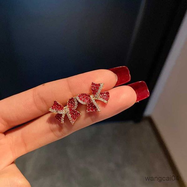 charm christmas red zircon crystal bow stud earrings for women heart shape bowknot christmas earring girl new year festival jewelry r230719, Golden
charm christmas red zircon crystal bow stud earrings for women heart shape bowknot christmas earring girl new year festival jewelry r230719, Golden