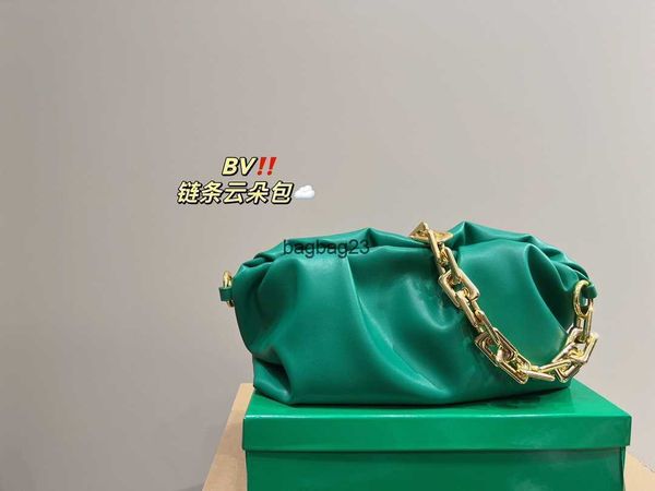 bottegaz bag ladies bottegaz handbag bags 2023 bag cloud venetas girl designer pouchs thick chain leather pouch pillow soft handbags underar
bottegaz bag ladies bottegaz handbag bags 2023 bag cloud venetas girl designer pouchs thick chain leather pouch pillow soft handbags underar