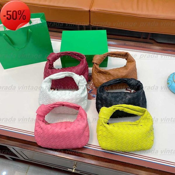 luxury designer shoulder bags womens handbags large woven clutch tote genuine leathe wallet men fashion crossbody bag teen jodie famous hobo
luxury designer shoulder bags womens handbags large woven clutch tote genuine leathe wallet men fashion crossbody bag teen jodie famous hobo