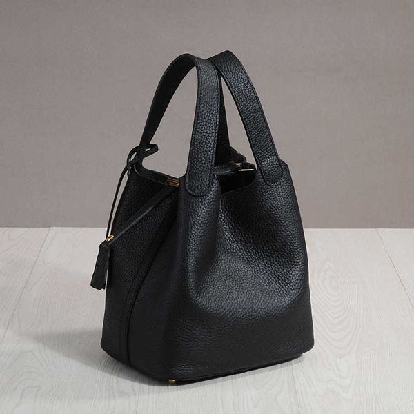 luxury picotin lock bag pack lunch 2023 tidal layer cowhide bucket cabbage basket picnic handbag vrya
luxury picotin lock bag pack lunch 2023 tidal layer cowhide bucket cabbage basket picnic handbag vrya