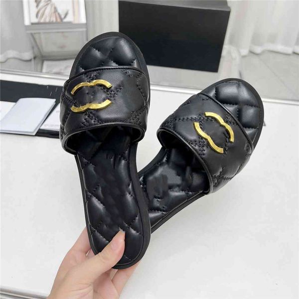 fashion slippers 2023 channel luxury design summer men's and women's flats thick soled leather rubber lettering logo casual cartoo, Black
fashion slippers 2023 channel luxury design summer men's and women's flats thick soled leather rubber lettering logo casual cartoo, Black