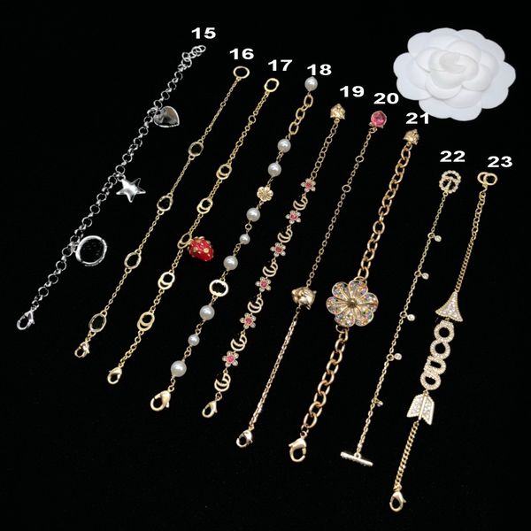 micro inlays crystal pearl woman chain bracelet letter brass material bangles luxury designer classics bracelets jewelry supply holiday gift, Black
micro inlays crystal pearl woman chain bracelet letter brass material bangles luxury designer classics bracelets jewelry supply holiday gift, Black