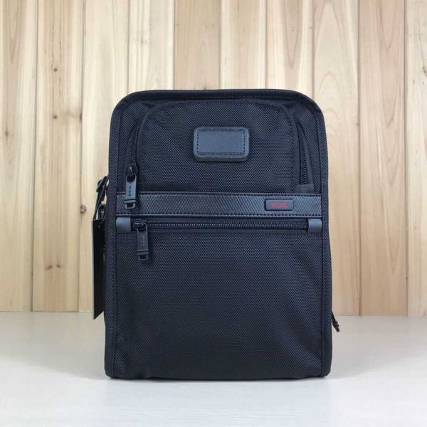 luxuries designer bag tumi tuming new men's portable voyageur bag ballistic nylon large designers handbag capacity fashion casual shoul
luxuries designer bag tumi tuming new men's portable voyageur bag ballistic nylon large designers handbag capacity fashion casual shoul