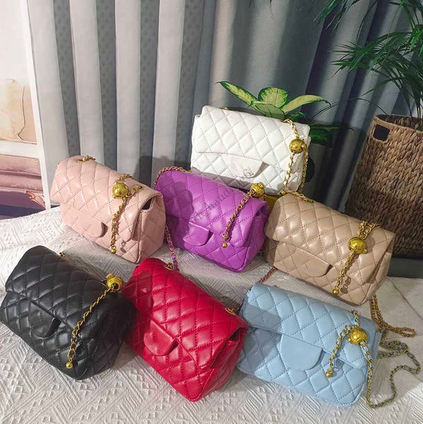 2023 designer bag women's fashion luxury shoulder handbag crossbody women's lattice classic letter brand handbag purse tote bag
2023 designer bag women's fashion luxury shoulder handbag crossbody women's lattice classic letter brand handbag purse tote bag