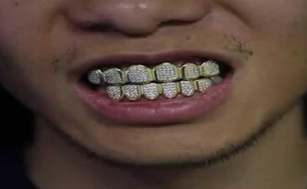 18k gold plated copper hip hop iced out vampire teeth fang grillz dental mouth grills braces tooth cap rock rapper jewelry for cos8338831, Black
18k gold plated copper hip hop iced out vampire teeth fang grillz dental mouth grills braces tooth cap rock rapper jewelry for cos8338831, Black