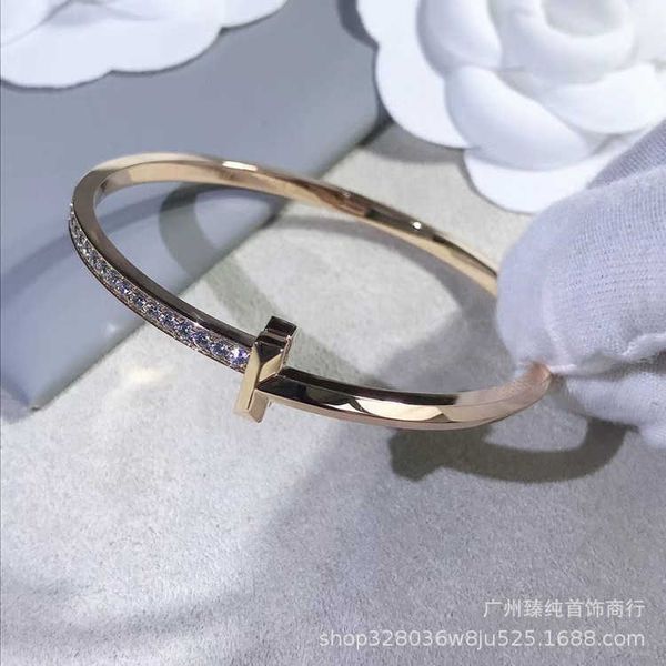 designer tiffay double t bracelet women's new full diamond half diamond t1 letter handpiece rose gold high edition narrow premium feel, Black
designer tiffay double t bracelet women's new full diamond half diamond t1 letter handpiece rose gold high edition narrow premium feel, Black