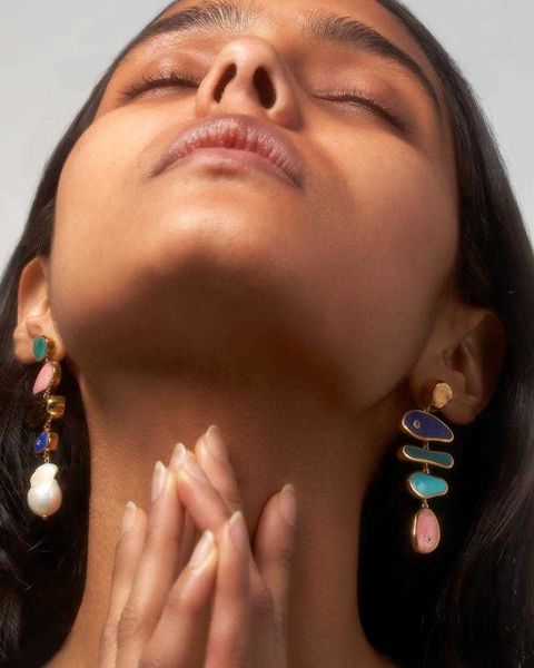 charm lost lady freshwater pearl drop earrings for women trendy enamel large statement hanging earrings wedding jewelry female r230719, Golden
charm lost lady freshwater pearl drop earrings for women trendy enamel large statement hanging earrings wedding jewelry female r230719, Golden