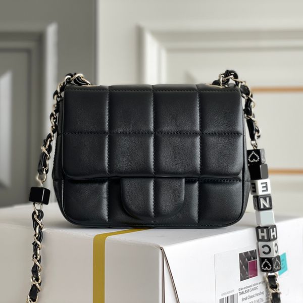 lambskin crossbody bag designer mini flap bag 10a luxury evening bags chain shoulder bag with box c038
lambskin crossbody bag designer mini flap bag 10a luxury evening bags chain shoulder bag with box c038
