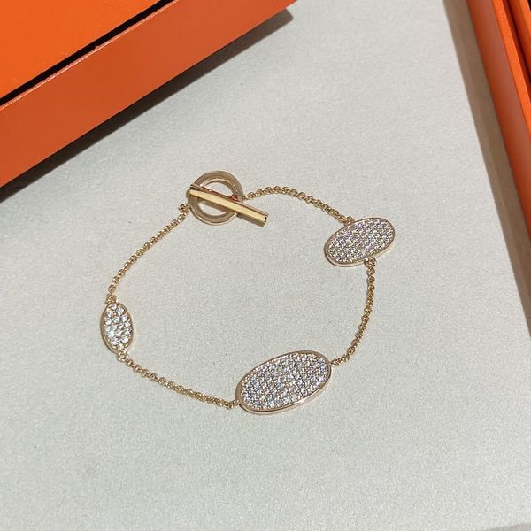 luxury jewelry love bracelet women's charm bracelet fashion jewelry stainless steel chain jewelry gold plated diamond designer bracelet, Golden;silver
luxury jewelry love bracelet women's charm bracelet fashion jewelry stainless steel chain jewelry gold plated diamond designer bracelet, Golden;silver