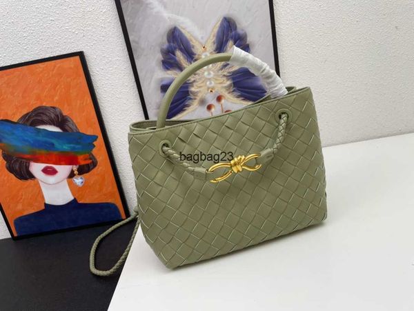bottegaz bag women's crossbody designer bottegaz knitting venetas one 2023 woven bags totes bag leather andiamo shoulder girl versatile
bottegaz bag women's crossbody designer bottegaz knitting venetas one 2023 woven bags totes bag leather andiamo shoulder girl versatile