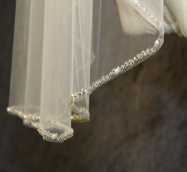 new real pictures white ivory champagne wedding veil fingertip length beaded edge bridal veil pearls one layer 0267442522, Black
new real pictures white ivory champagne wedding veil fingertip length beaded edge bridal veil pearls one layer 0267442522, Black