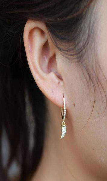 new vintage fashion gold horn dangle earings micro pave cubic zirconia chic horn earrings 925 sterling silver jewelry for women2637296086
new vintage fashion gold horn dangle earings micro pave cubic zirconia chic horn earrings 925 sterling silver jewelry for women2637296086