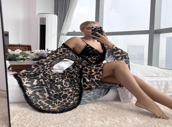 women039s sleepwear women leopard print nightgown long sleeves v neck nightwear wraparound open front waist strap casual dress 9798233, Black;red
women039s sleepwear women leopard print nightgown long sleeves v neck nightwear wraparound open front waist strap casual dress 9798233, Black;red