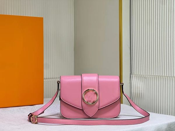 fashion design women's handbag made of smooth leather adjustable belt buckle color leather lining and flip bottom low profile and delic
fashion design women's handbag made of smooth leather adjustable belt buckle color leather lining and flip bottom low profile and delic
