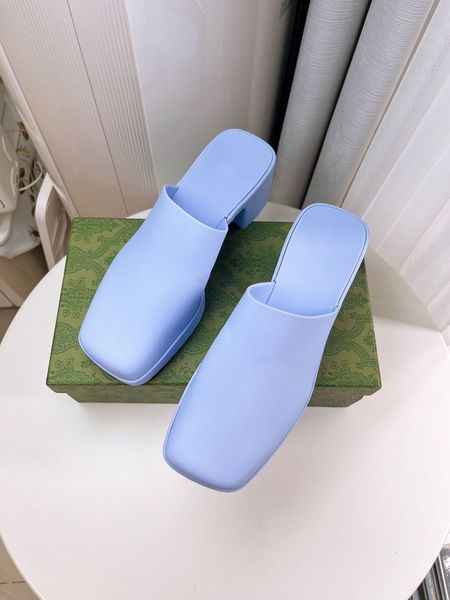 slippers sandals environmentally friendly plastic soluble material slides female summer fashion new style net red flat bottom tourism beach, Black
slippers sandals environmentally friendly plastic soluble material slides female summer fashion new style net red flat bottom tourism beach, Black
