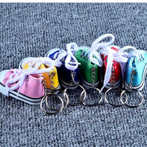 key rings 4 pcs mini cute canvas sports shoes assorted colors sports shoes key ring toys new year personality bag pendant key chain l230719, Slivery;golden
key rings 4 pcs mini cute canvas sports shoes assorted colors sports shoes key ring toys new year personality bag pendant key chain l230719, Slivery;golden