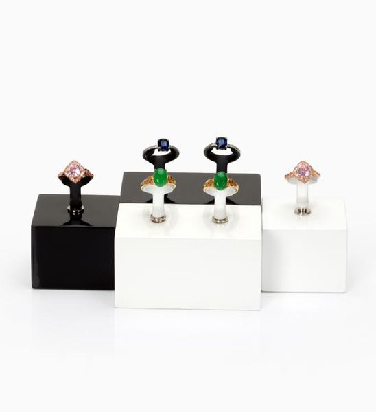 boutique couple ring display stand paint white black jewellery proposal rings holder prop for shop presentation counter showcase t7638555
boutique couple ring display stand paint white black jewellery proposal rings holder prop for shop presentation counter showcase t7638555