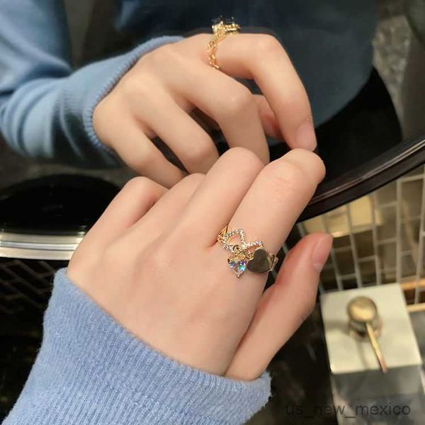 band rings new arrival fashion rings women metal party trendy heart wedding bands setting all compatible rings for female jewelry r230719, Silver
band rings new arrival fashion rings women metal party trendy heart wedding bands setting all compatible rings for female jewelry r230719, Silver