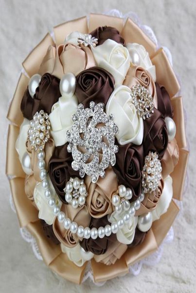 luxury crystal brooches bridal wedding bouquet rose lace pearls diamond bride holding wedding flowers bouquets brooch flower favor7494424
luxury crystal brooches bridal wedding bouquet rose lace pearls diamond bride holding wedding flowers bouquets brooch flower favor7494424