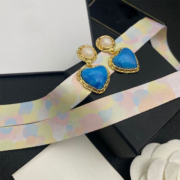 mixed 18k gold plated luxury brand designers double letters stud clip chain geometric famous women 925 silver crystal rhinestone earring wed, Golden
mixed 18k gold plated luxury brand designers double letters stud clip chain geometric famous women 925 silver crystal rhinestone earring wed, Golden