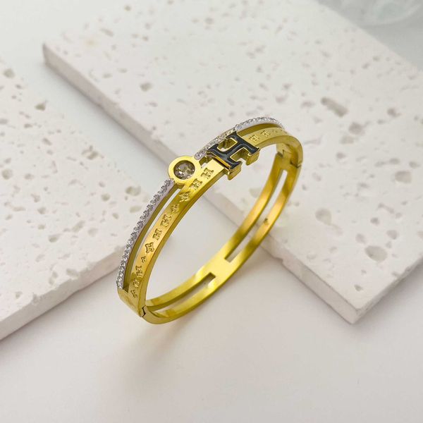 hrems bangle for women and men wholesale fashion luxury family letter single row diamond 18k gold personalized versatile titanium steel brac, Black
hrems bangle for women and men wholesale fashion luxury family letter single row diamond 18k gold personalized versatile titanium steel brac, Black