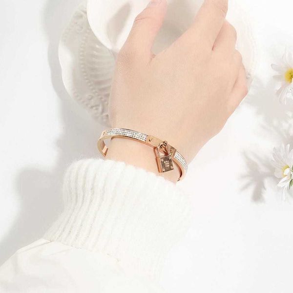 fashion hrems bracelets for sale jewelry inlaid with diamonds english lock bracelet light luxury and design simple versatile highend feel ma, Black
fashion hrems bracelets for sale jewelry inlaid with diamonds english lock bracelet light luxury and design simple versatile highend feel ma, Black