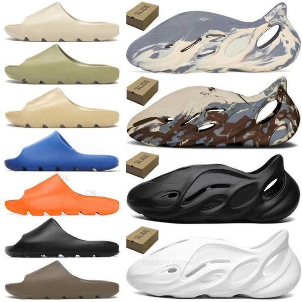 2023 with box summer mens slippers sandal slides fashion luxury moon gray cream clay designer holes foams runner men sandals bone resin dese, Black
2023 with box summer mens slippers sandal slides fashion luxury moon gray cream clay designer holes foams runner men sandals bone resin dese, Black