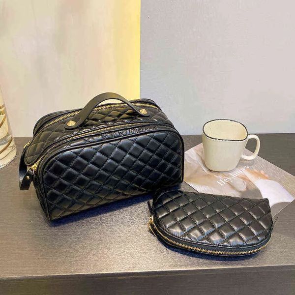 double row zipper cosmetic bags cases designer women makeup bag hanging bathroom wash bag multifunctional travel toiletry bag 220704
double row zipper cosmetic bags cases designer women makeup bag hanging bathroom wash bag multifunctional travel toiletry bag 220704