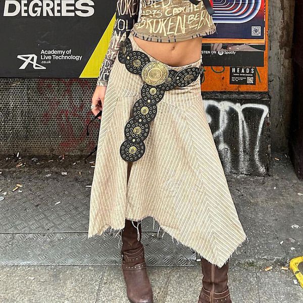 neck ties goth dark round disc faux leather boho wide belts vintage grunge y2k fashion women waistband concho eyelet waist chain belt 230718, Blue;purple
neck ties goth dark round disc faux leather boho wide belts vintage grunge y2k fashion women waistband concho eyelet waist chain belt 230718, Blue;purple