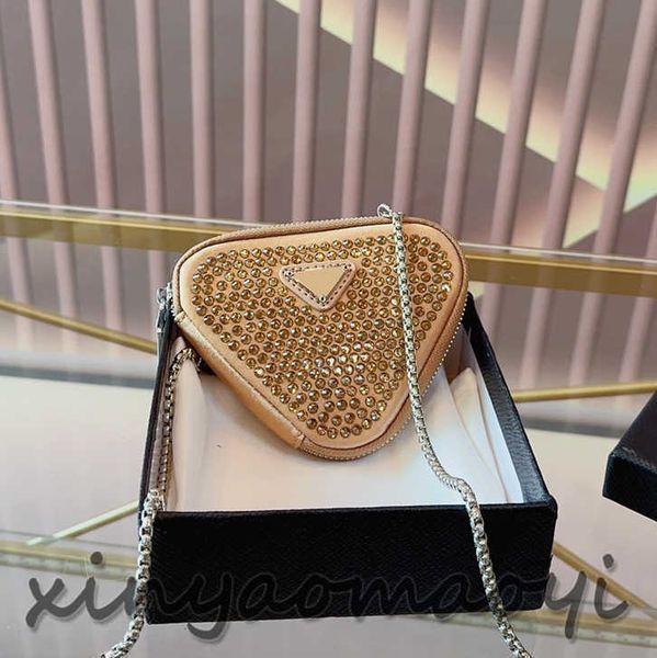 diamond bag mini shoulder bag classic designer luxury brand crossbody bag triangle coin purse version v104295
diamond bag mini shoulder bag classic designer luxury brand crossbody bag triangle coin purse version v104295