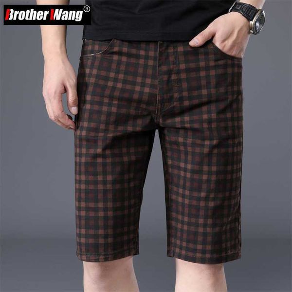 men's shorts 2023 summer new men's casual plaid shorts stretch cotton fashion business short pants male brand clothes l230719, White;black
men's shorts 2023 summer new men's casual plaid shorts stretch cotton fashion business short pants male brand clothes l230719, White;black