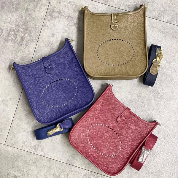 luxurys designers evelyn bag clutch weekend genuine leather mens the tote hand bag duffel fashion sling purses crossbody bags with shoulder
luxurys designers evelyn bag clutch weekend genuine leather mens the tote hand bag duffel fashion sling purses crossbody bags with shoulder