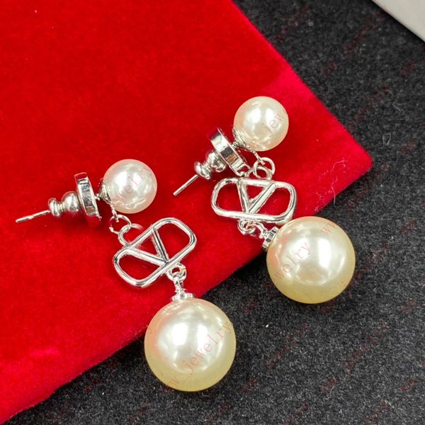 alphabet pearl earrings, pearl earrings, designer jewelry, 925 silver, personalized earrings, wedding banquet gifts, Golden
alphabet pearl earrings, pearl earrings, designer jewelry, 925 silver, personalized earrings, wedding banquet gifts, Golden