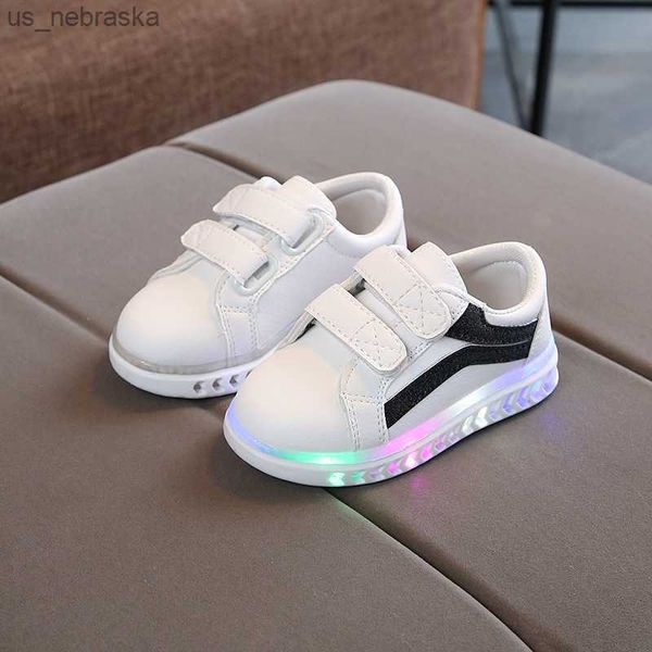 kids shoes boys girls spring autumn fashion casual children led light shoes flash flat heels rubber pu white striped shoes l230518, Black;grey
kids shoes boys girls spring autumn fashion casual children led light shoes flash flat heels rubber pu white striped shoes l230518, Black;grey