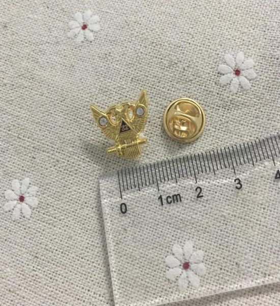 100pcs owl masonry ma pins and brooch 32 degree eagle lapel pin gold color scottish rite rays custom metal badge craft83303904622545, Gray
100pcs owl masonry ma pins and brooch 32 degree eagle lapel pin gold color scottish rite rays custom metal badge craft83303904622545, Gray
