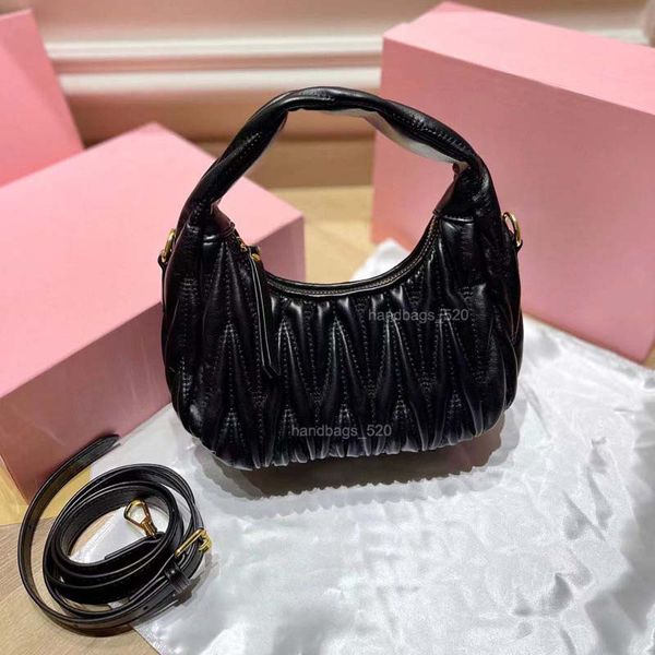 brand handbags leather for women clutch bags luxury designers ladies shoulder cross body bags pleated classic versatile zipper underarm bags
brand handbags leather for women clutch bags luxury designers ladies shoulder cross body bags pleated classic versatile zipper underarm bags