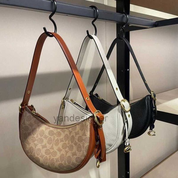 luna designer bag 2023 coac bag for women august new crescent armpit bag portable half moon cow horn bag one shoulder pea bag
luna designer bag 2023 coac bag for women august new crescent armpit bag portable half moon cow horn bag one shoulder pea bag