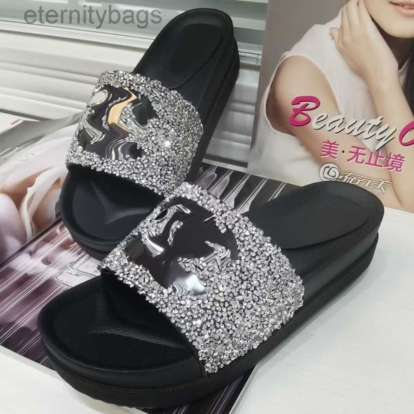 channel sole classic platform slippers rhinestone diamond glitter slides women flip flops pool slide slip sandals luxurys lady summer outdoo, Black
channel sole classic platform slippers rhinestone diamond glitter slides women flip flops pool slide slip sandals luxurys lady summer outdoo, Black