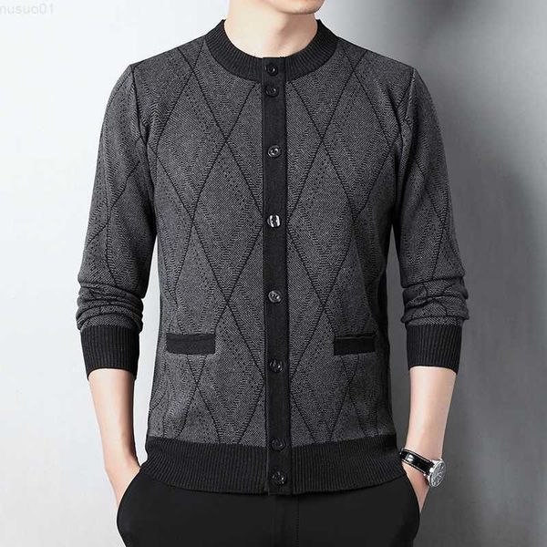 men's sweaters new sweater cardigan men knitted casual sweater coat mens o neck geometric single breasted knitting cardigan mens clothi, White;black
men's sweaters new sweater cardigan men knitted casual sweater coat mens o neck geometric single breasted knitting cardigan mens clothi, White;black