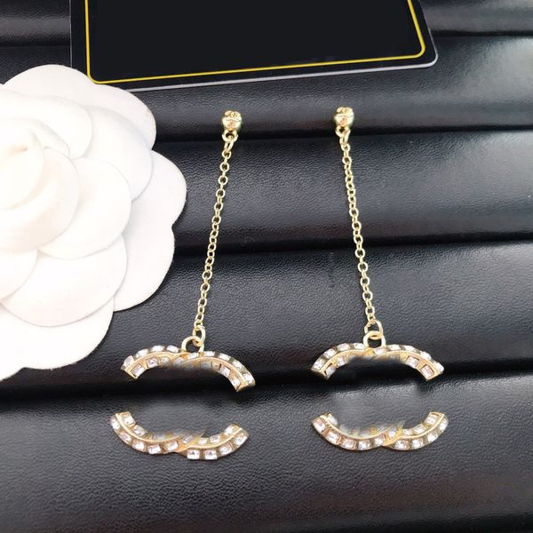 18k gold plated luxury brand c designers zircon letters stud long eardrop geometric classic women s925 silver crystal rhinestone earring wed, Golden;silver
18k gold plated luxury brand c designers zircon letters stud long eardrop geometric classic women s925 silver crystal rhinestone earring wed, Golden;silver